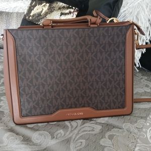 Signature handbag